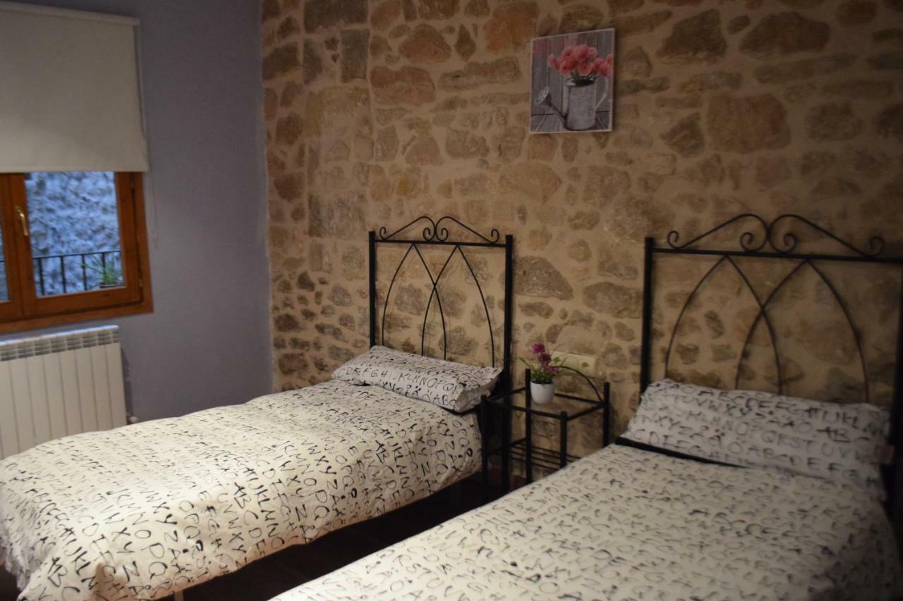 Apartamentos La Muralla Horta de Sant Joan Kültér fotó