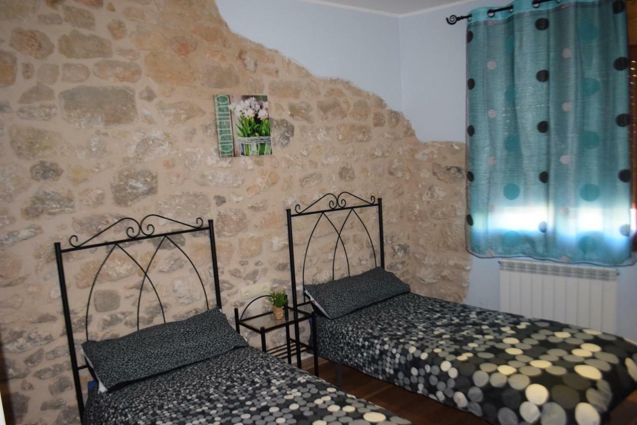 Apartamentos La Muralla Horta de Sant Joan Kültér fotó